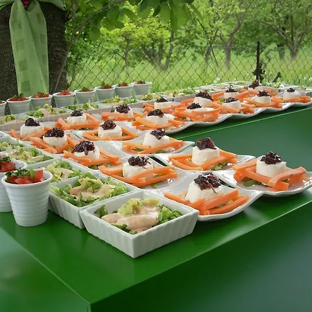 Agriturismo Ristorante Albachiara Farm stay Carpeneto
