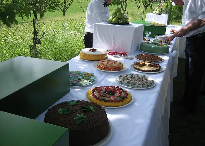 Agriturismo Ristorante Albachiara Hotel *